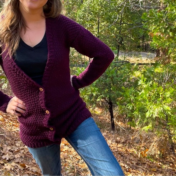 Hand Knit Merino Wool Cardigan - Picture 5 of 10
